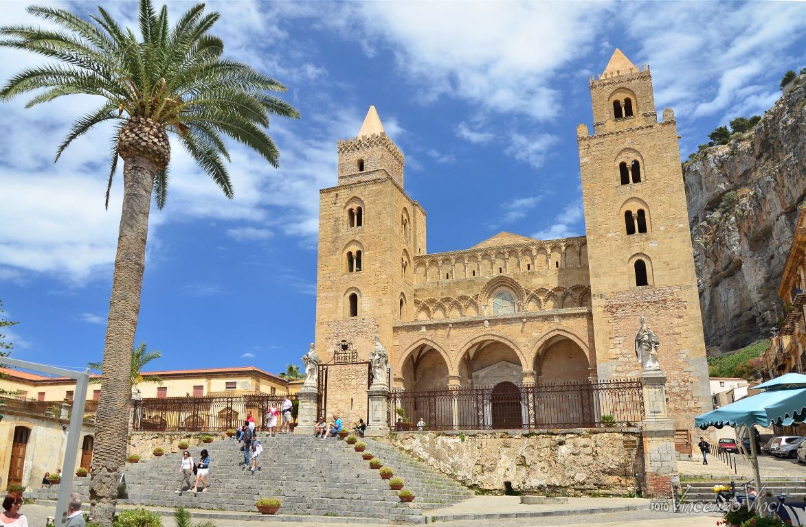 Cefal Cattedrale Ext